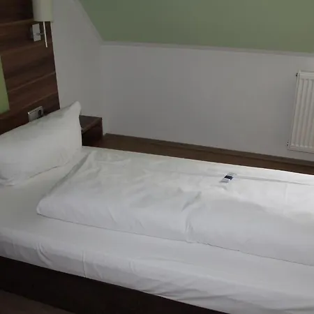 Am Farbertor 3*