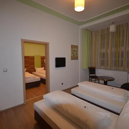 Am Farbertor 3*